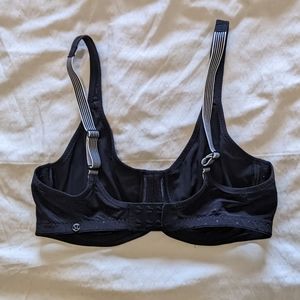 Lululemon Back Clasp Sports Bra